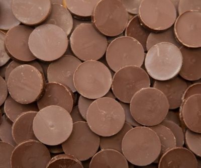 1 ק"ג שוקולד חלב מובחר במטבעות